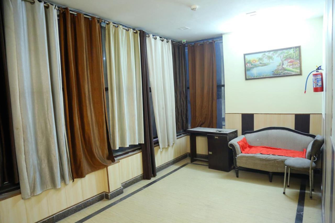 Aerocity Hotel Jindal Palace Delhi- A Well Hygiene Property"All Staff Vaccinated " New Delhi Exteriör bild