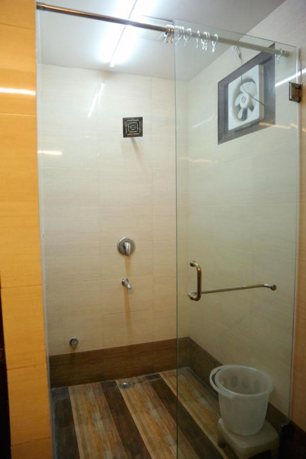 Aerocity Hotel Jindal Palace Delhi- A Well Hygiene Property"All Staff Vaccinated " New Delhi Exteriör bild