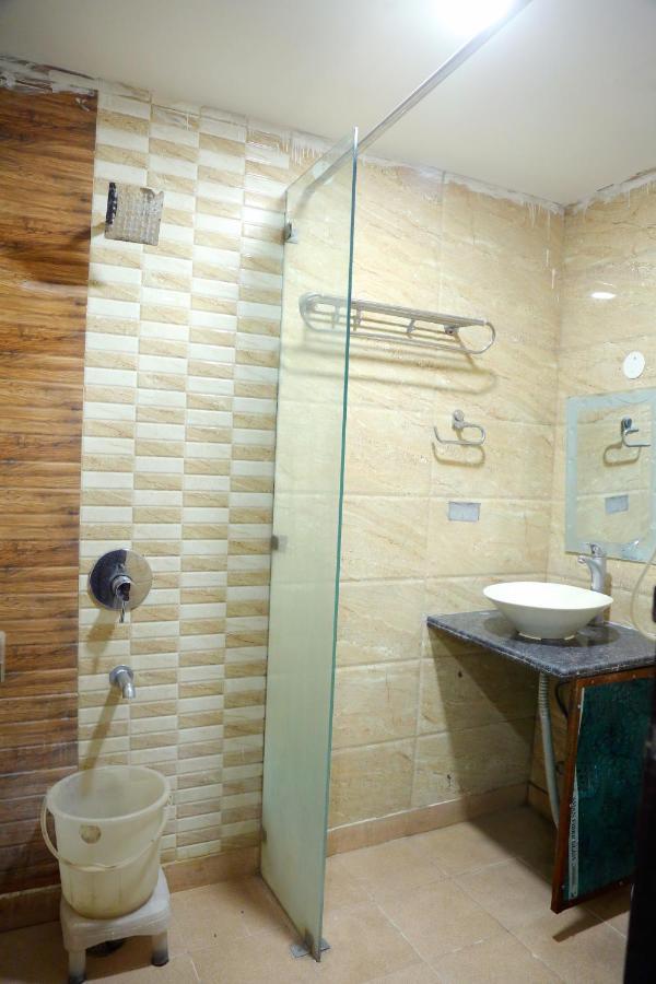 Aerocity Hotel Jindal Palace Delhi- A Well Hygiene Property"All Staff Vaccinated " New Delhi Exteriör bild