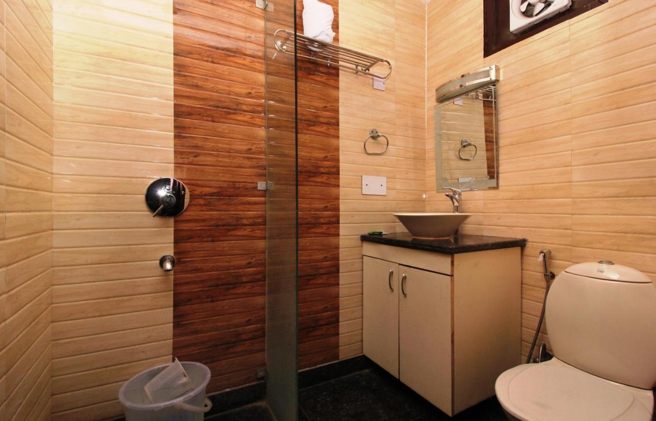 Aerocity Hotel Jindal Palace Delhi- A Well Hygiene Property"All Staff Vaccinated " New Delhi Exteriör bild
