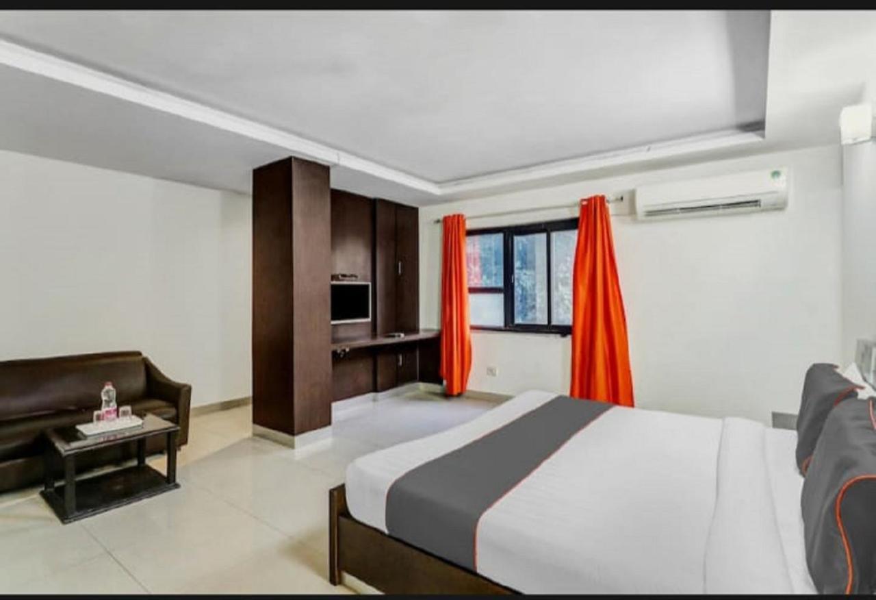 Aerocity Hotel Jindal Palace Delhi- A Well Hygiene Property"All Staff Vaccinated " New Delhi Exteriör bild