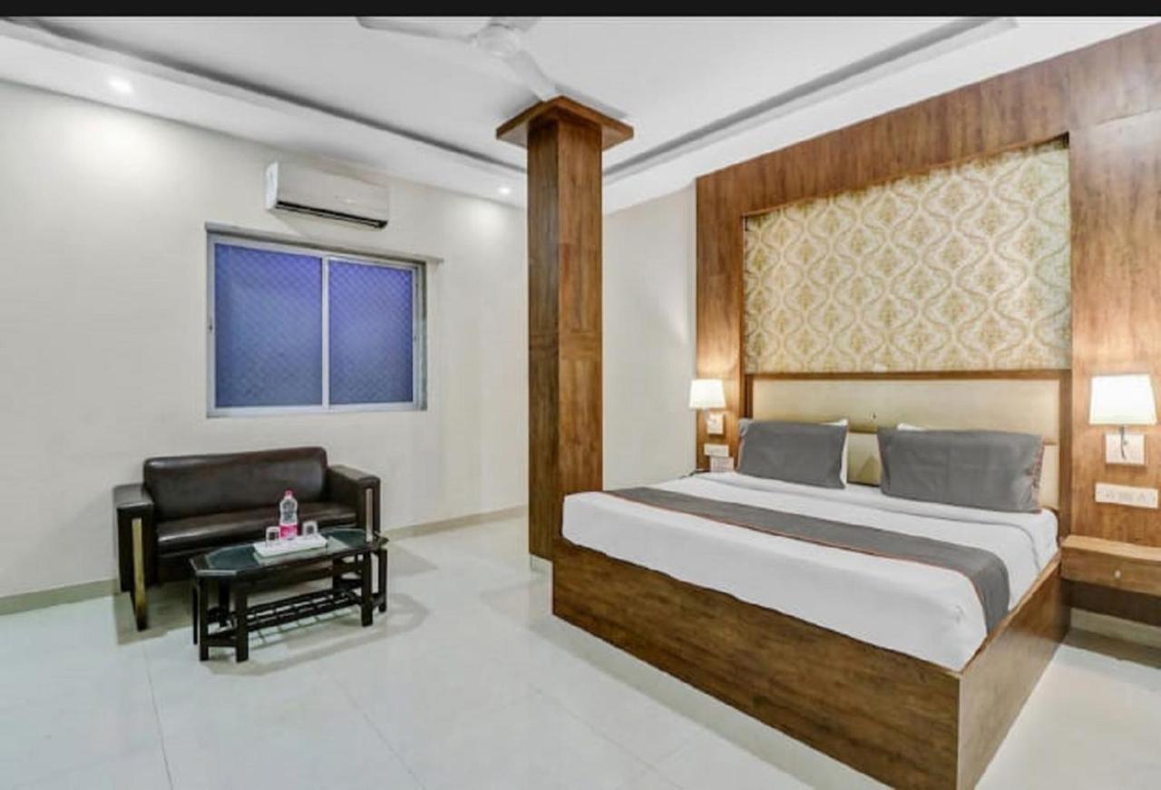 Aerocity Hotel Jindal Palace Delhi- A Well Hygiene Property"All Staff Vaccinated " New Delhi Exteriör bild