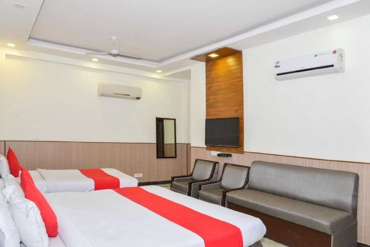 Aerocity Hotel Jindal Palace Delhi- A Well Hygiene Property"All Staff Vaccinated " New Delhi Exteriör bild