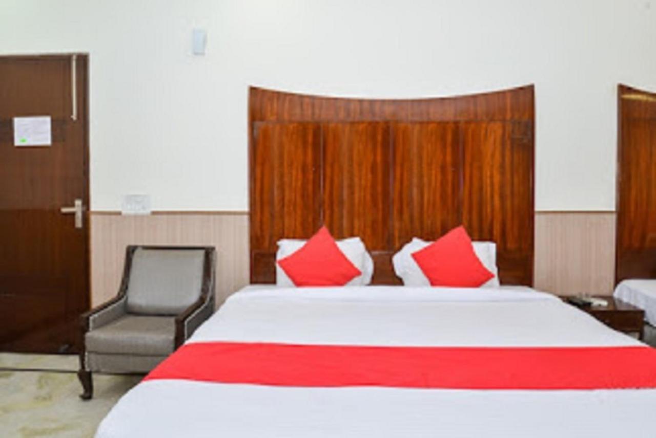 Aerocity Hotel Jindal Palace Delhi- A Well Hygiene Property"All Staff Vaccinated " New Delhi Exteriör bild