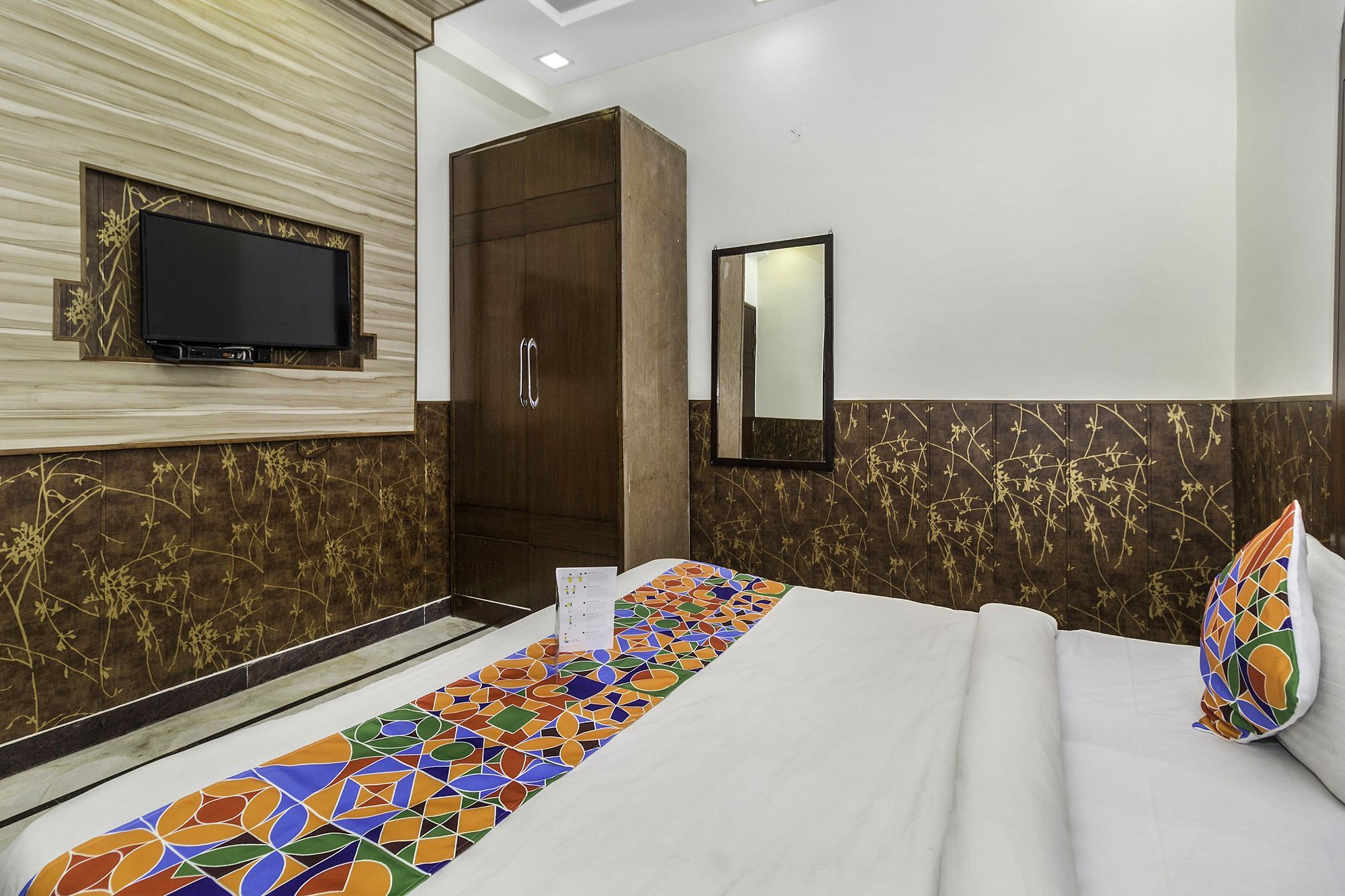 Aerocity Hotel Jindal Palace Delhi- A Well Hygiene Property"All Staff Vaccinated " New Delhi Exteriör bild